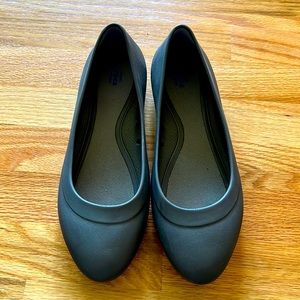 Crocs Lina Ballet Flats in Gray W10